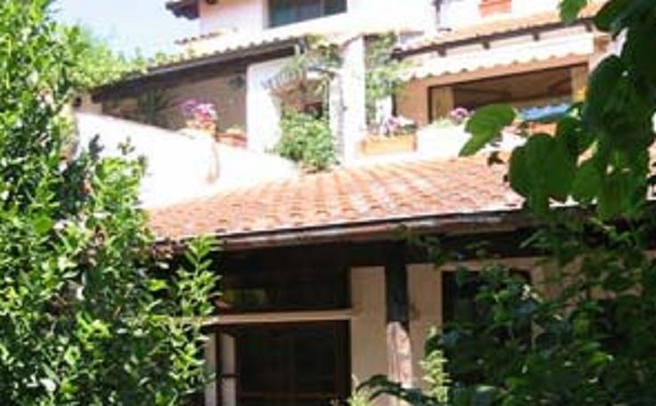 Вилла Agriturismo La Vecchia Дольчеаккуа Экстерьер фото